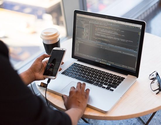 O que é framework, para que serve, vantagens e desvantagens